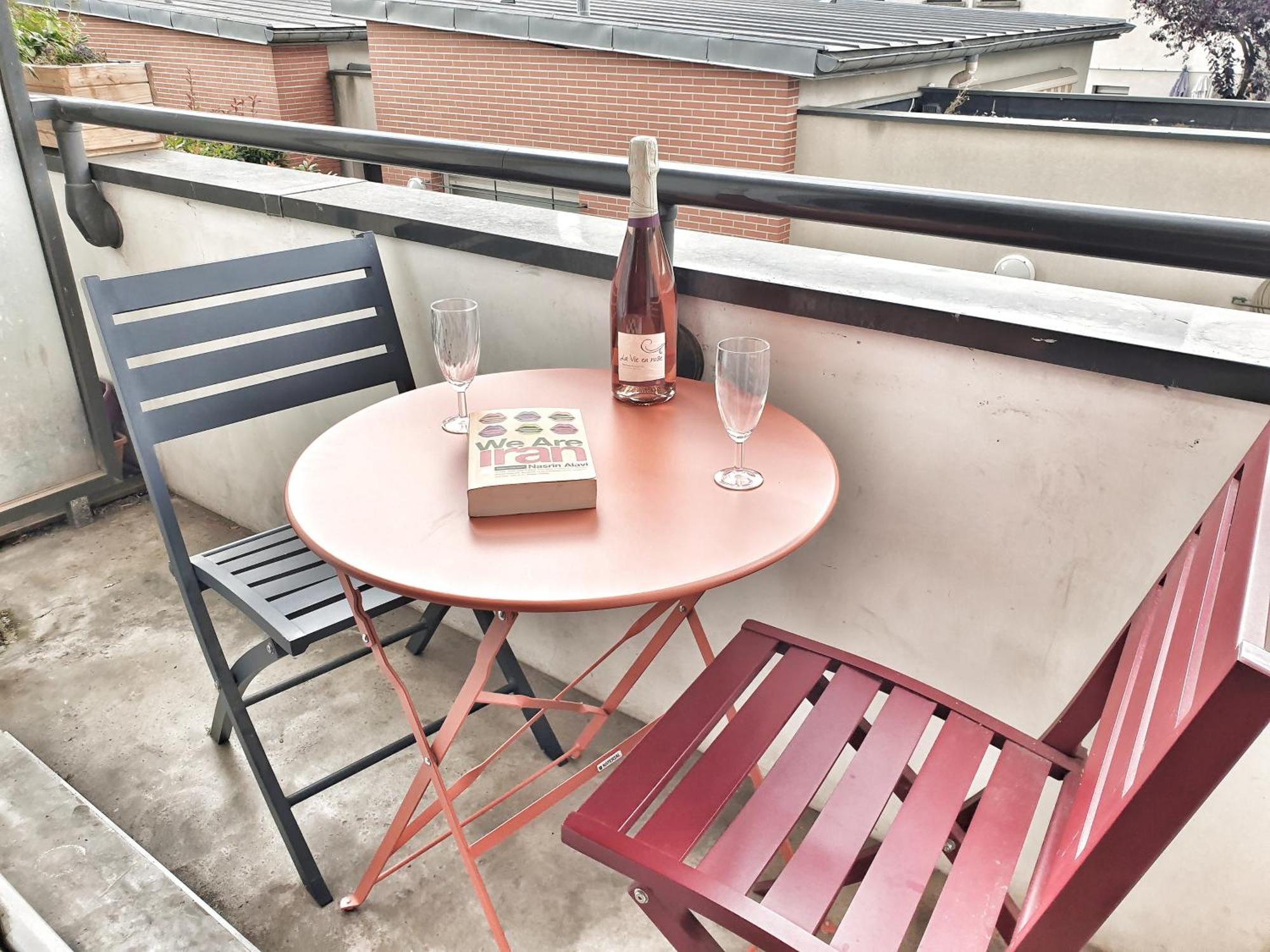 Spacieux Et Calme, Style Parisien, Toutes Commodites, Ideal Pour Un Sejour Authentique แซงต์-เดอนี ภายนอก รูปภาพ